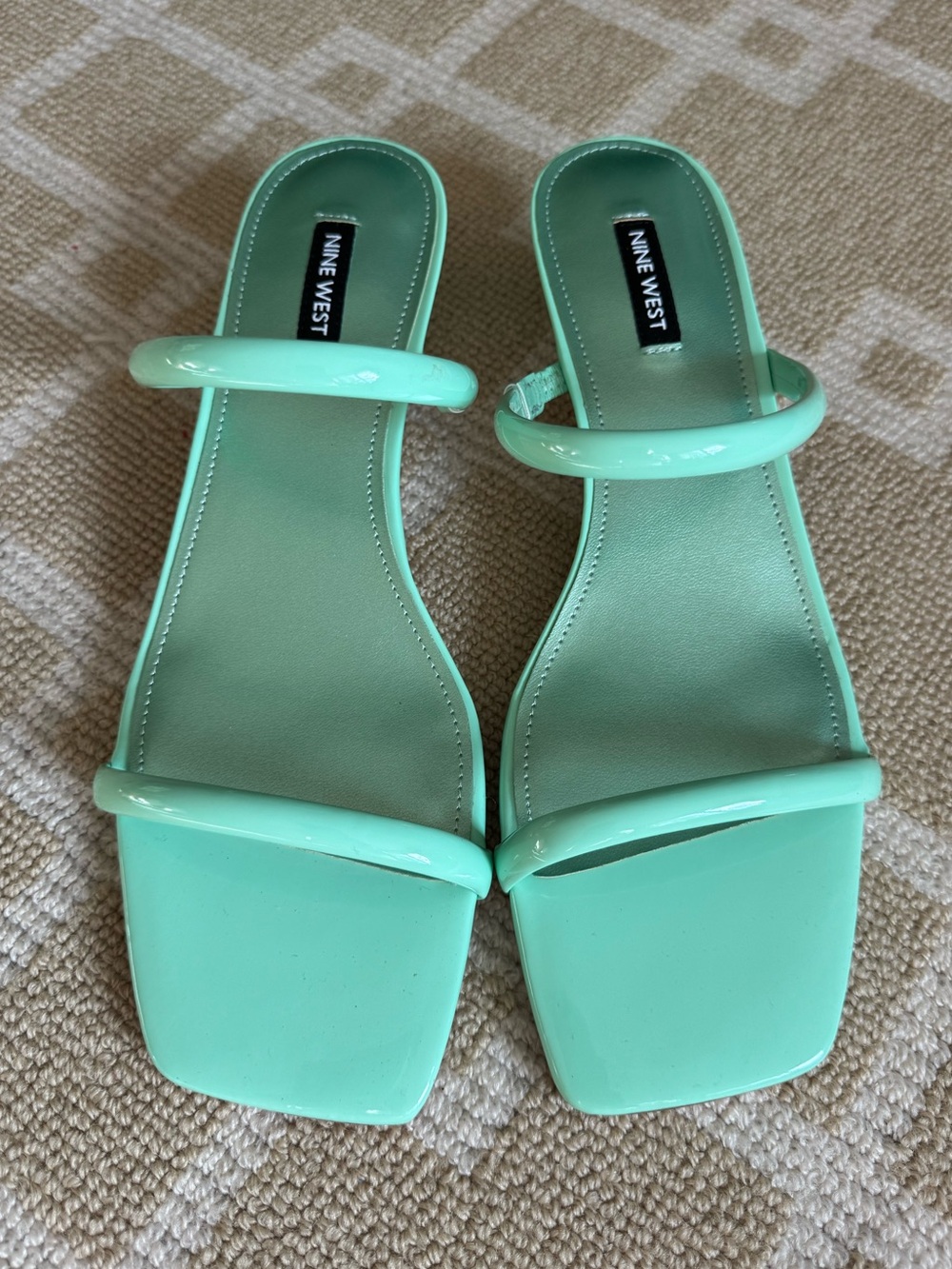 Nine West Noel Patent Kitten Heel Slide Sandals Mint Green Size 10 - Picture 12 of 13
